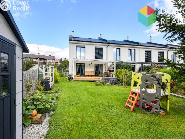 Продаж сімейного будинку Hýskov, Budovatelská 768 č. 8