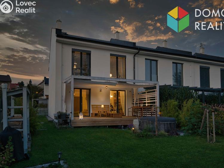 Продаж сімейного будинку Hýskov, Budovatelská 768 č. 9