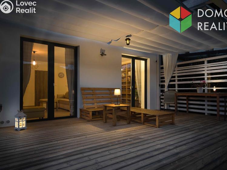 Продаж сімейного будинку Hýskov, Budovatelská 768 č. 11