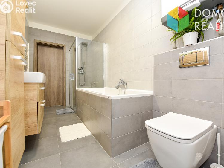 Продаж сімейного будинку Hýskov, Budovatelská 768 č. 21