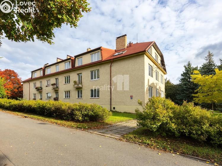 Prodej bytu 3+KK Praha-Suchdol, Kamýcká č. 23