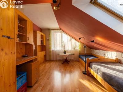 Sale apartment 3+KK Praha-Suchdol, Kamýcká č. 16