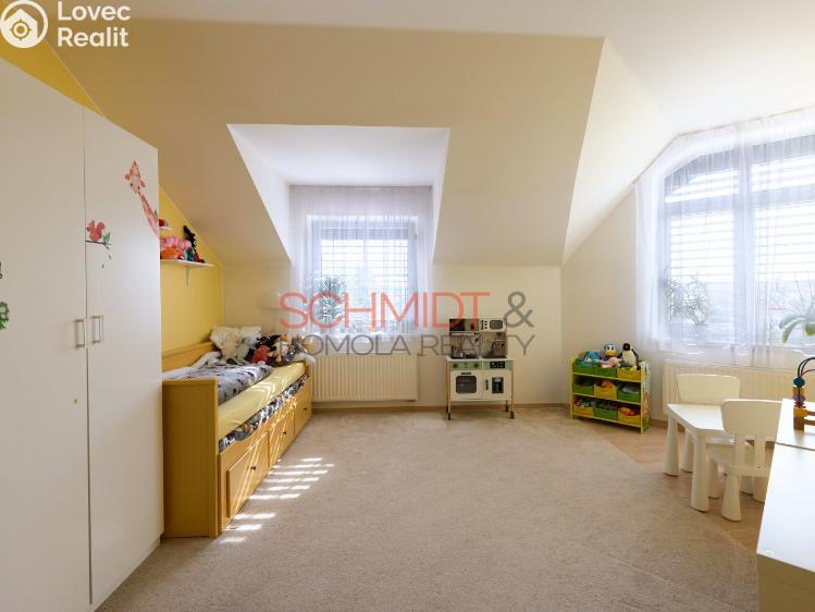Prodej bytu 3+KK Hustopeče, U Větrolamu 1301/33 č. 9