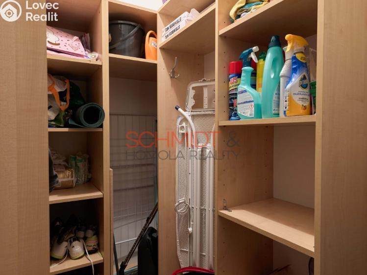 Prodej bytu 3+KK Hustopeče, U Větrolamu 1301/33 č. 12