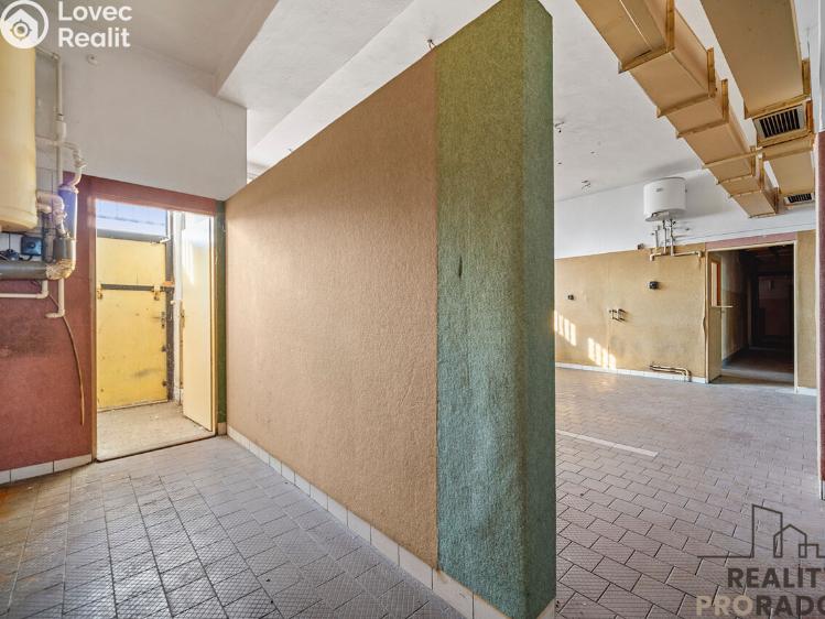 Sale restaurant Řečany nad Labem, 1. máje č. 7