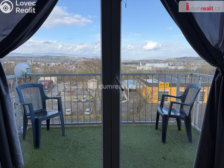 Аренда квартиры 1+KK Karlovy Vary, Dubová č. 7