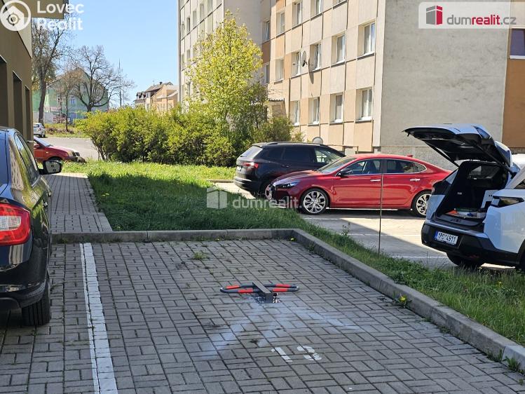 Pronájem bytu 1+KK Karlovy Vary, Dubová č. 28