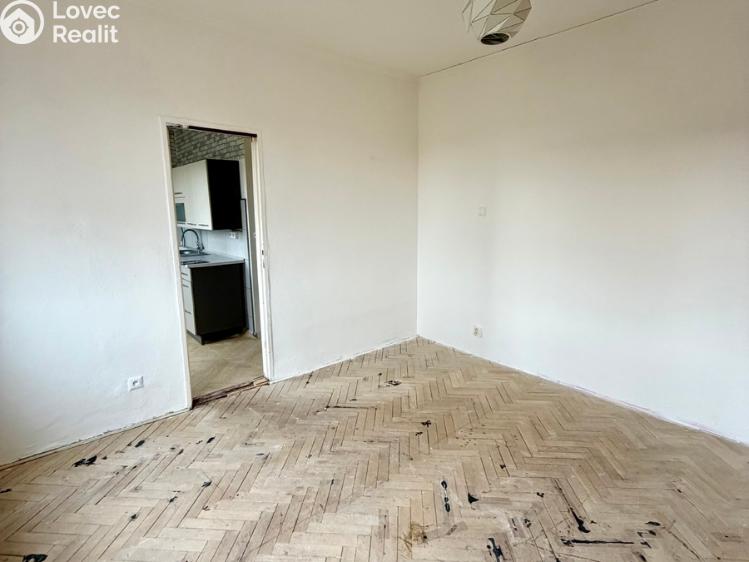 Оренда квартири 2+1 Karviná, V Aleji č. 7