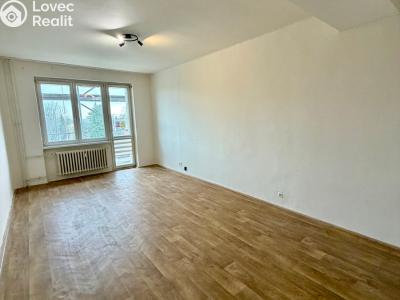 Оренда квартири 2+1 Karviná, V Aleji č. 3