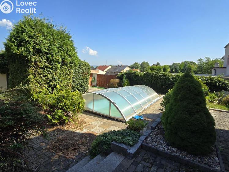 Pronájem rodinného domu Osek, Rybniční 630 č. 8