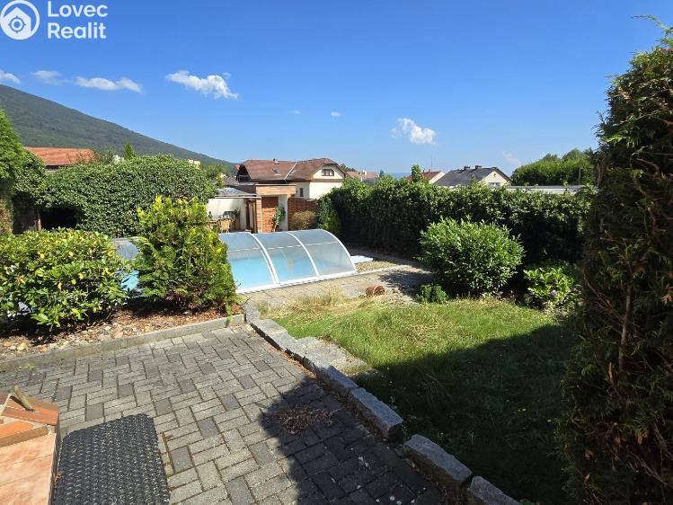 Pronájem rodinného domu Osek, Rybniční 630 č. 9