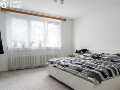 Pronájem rodinného domu Osek, Rybniční 630 č. 4