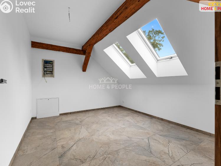 Rent apartment 3+KK Chrášťany č. 10