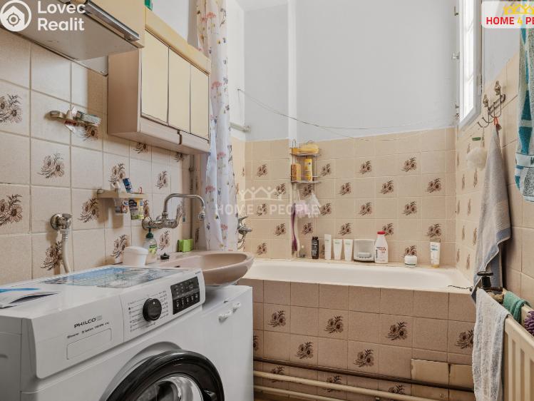 Prodej bytu 3+1 Říčany, Olivova č. 18