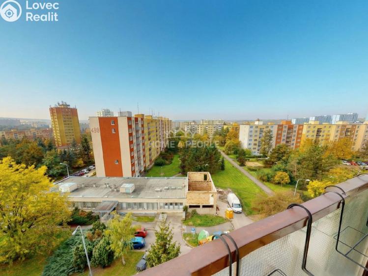 Rent apartment 3+1 Praha 12, Zárubova č. 8