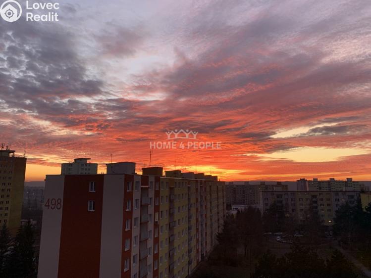 Rent apartment 3+1 Praha 12, Zárubova č. 53