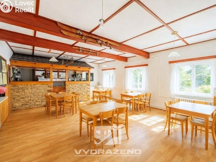 Sale hotel Dolní Dvůr č. 1