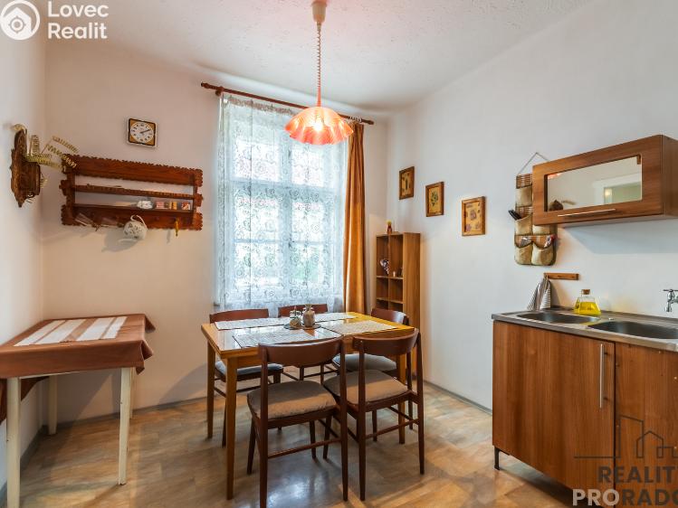 Prodej rodinného domu Malé Žernoseky, Labská 229 č. 11