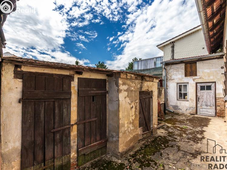 Prodej rodinného domu Malé Žernoseky, Labská 229 č. 16