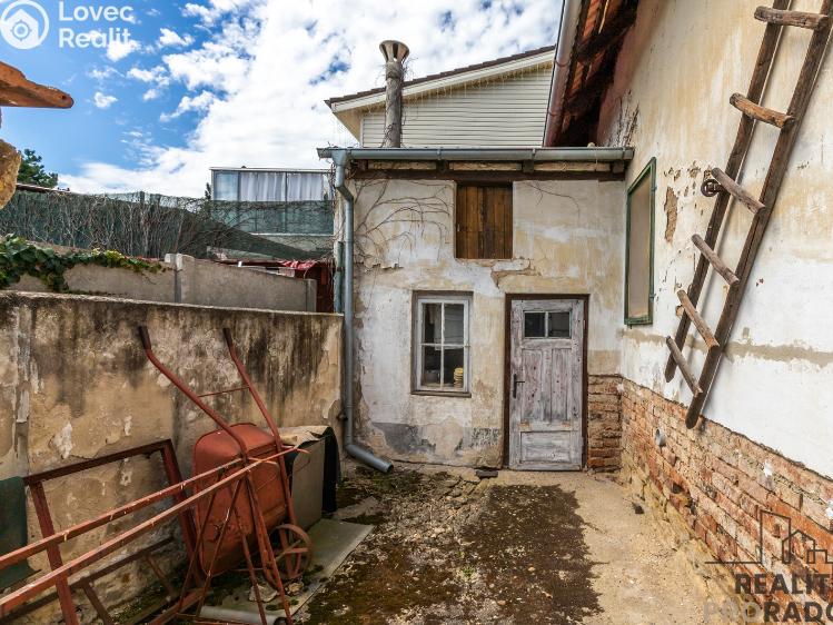 Prodej rodinného domu Malé Žernoseky, Labská 229 č. 17