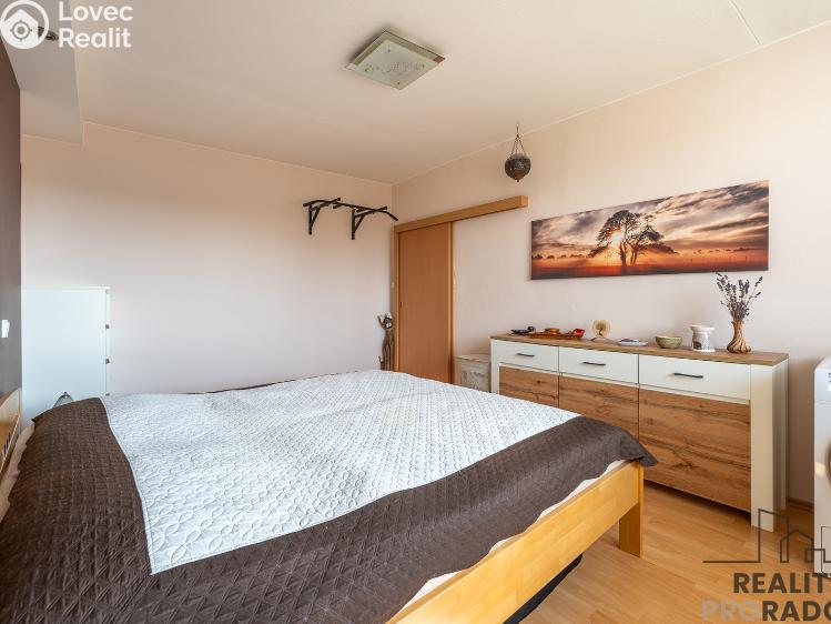 Prodej bytu 3+1 Hustopeče, Masarykovo nám. č. 7