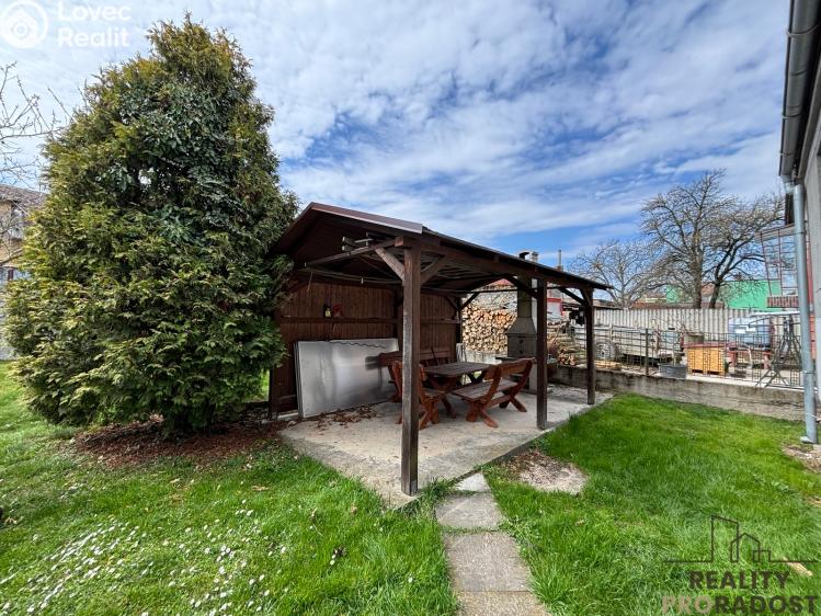 Prodej rodinného domu Uhřičice č. 11