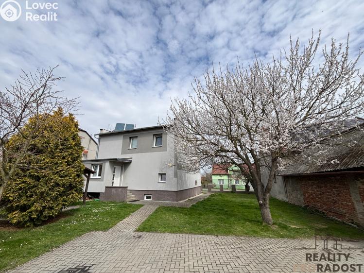 Prodej rodinného domu Uhřičice č. 12