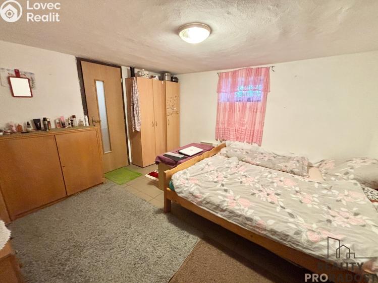 Prodej rodinného domu Uhřičice č. 37