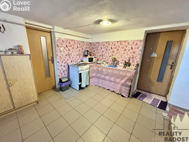 Prodej rodinného domu Uhřičice č. 40