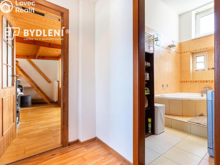 Prodej bytu 3+1 Ústí nad Labem, Elišky Krásnohorské č. 21