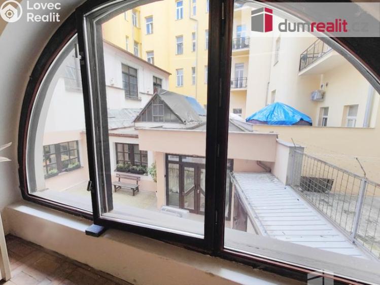 Оренда офісного приміщення Praha 1, Školská č. 7