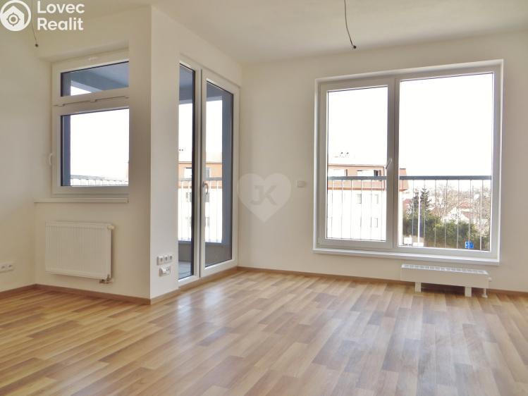 Pronájem bytu 1+KK Praha, Oty Bubeníčka č. 9