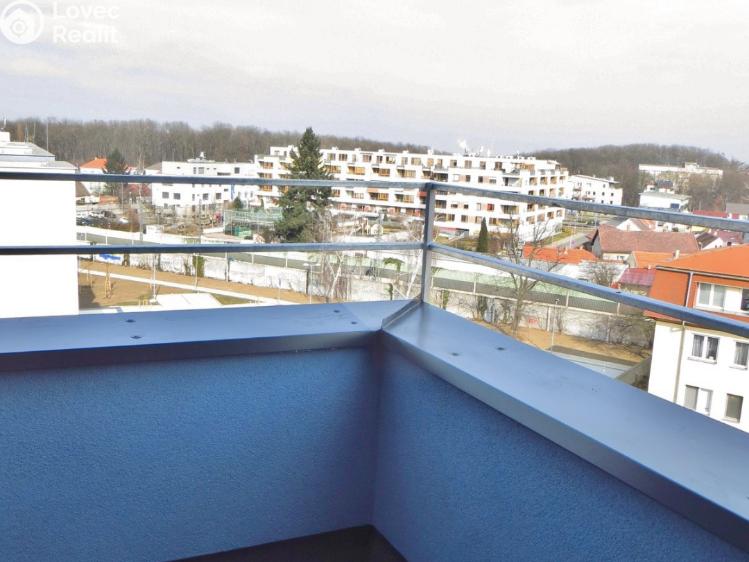 Pronájem bytu 1+KK Praha, Oty Bubeníčka č. 13