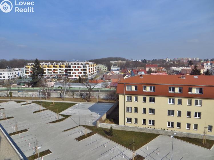 Pronájem bytu 1+KK Praha, Oty Bubeníčka č. 14