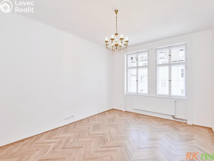 Pronájem bytu 3+1 Praha, Karmelitská č. 8