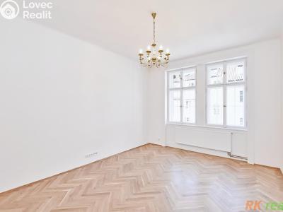 Оренда квартири 3+1 Praha, Karmelitská č. 8