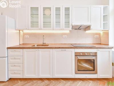 Оренда квартири 3+1 Praha, Karmelitská č. 12