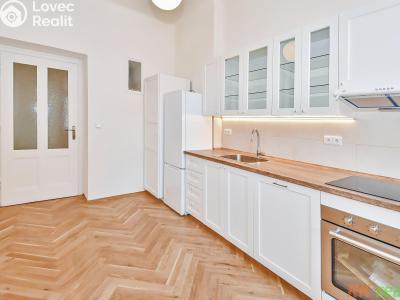 Оренда квартири 3+1 Praha, Karmelitská č. 14