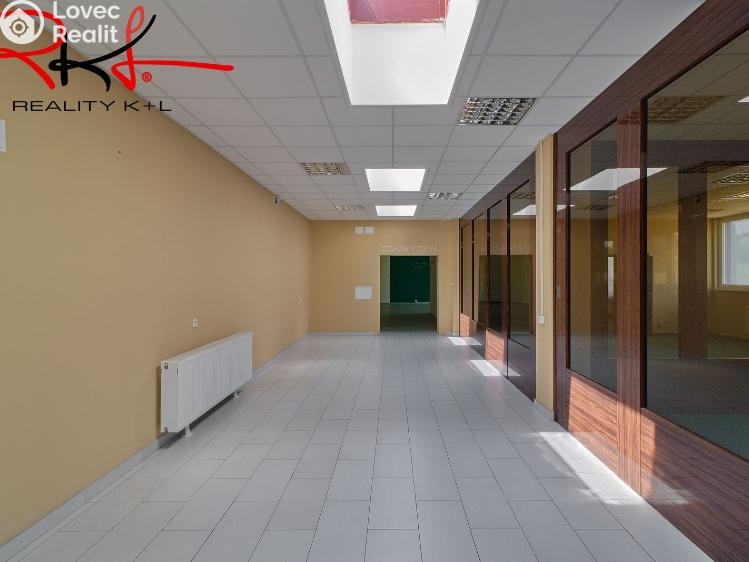 Оренда торгового приміщення Roudnice nad Labem, Kratochvílova č. 2