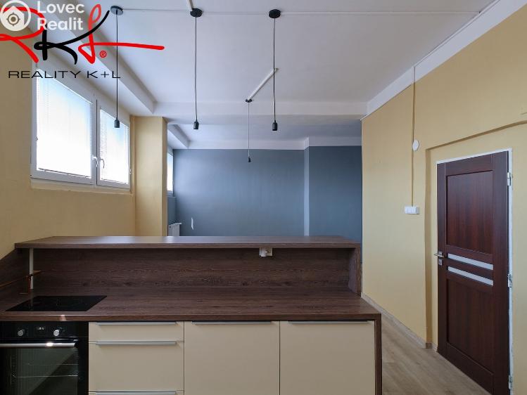 Оренда торгового приміщення Roudnice nad Labem, Kratochvílova č. 7