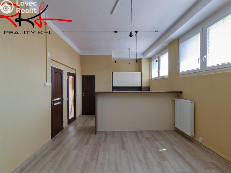 Оренда торгового приміщення Roudnice nad Labem, Kratochvílova č. 8