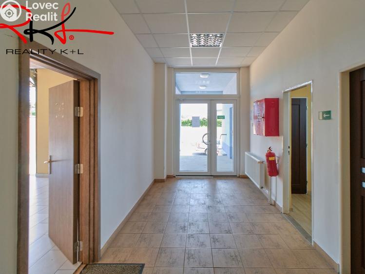 Оренда торгового приміщення Roudnice nad Labem, Kratochvílova č. 11