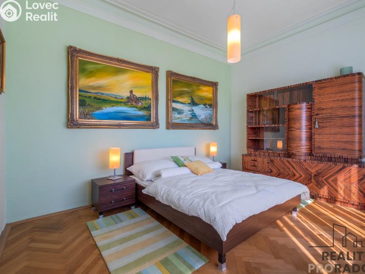 Sale hotel Šumná č. 11