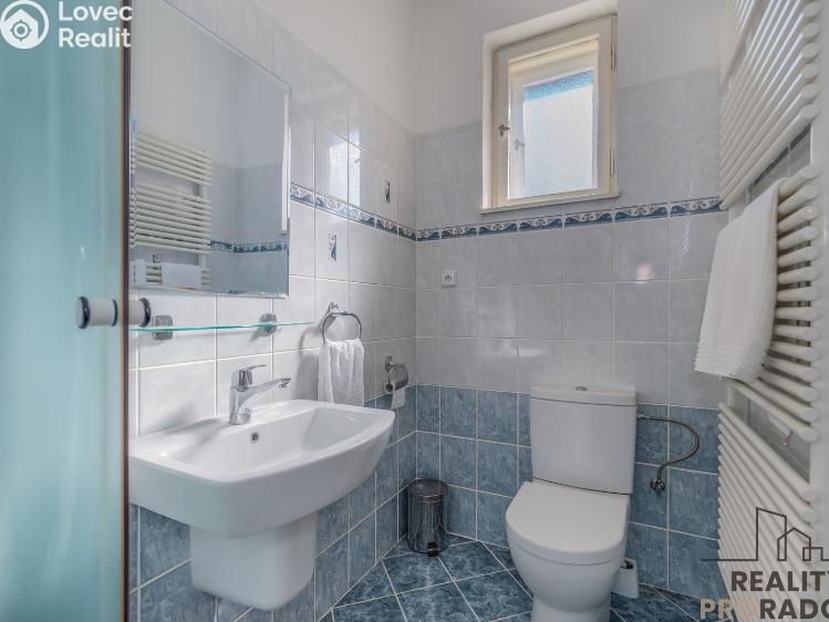 Sale hotel Šumná č. 18