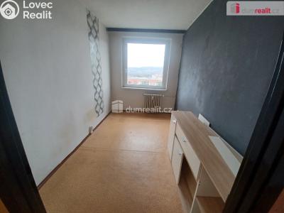 Rent apartment 4+1 Ústí nad Labem, Spartakiádní č. 9