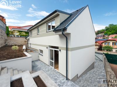 Аренда семейного дома Kralupy nad Vltavou, Purkyňovo nám. 250 č. 6