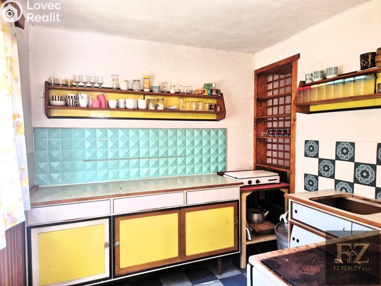 Prodej chaty Květov č. 14