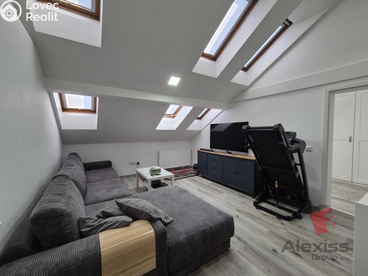 Pronájem atypického bytu Praha, Sinkulova 354/83 č. 18