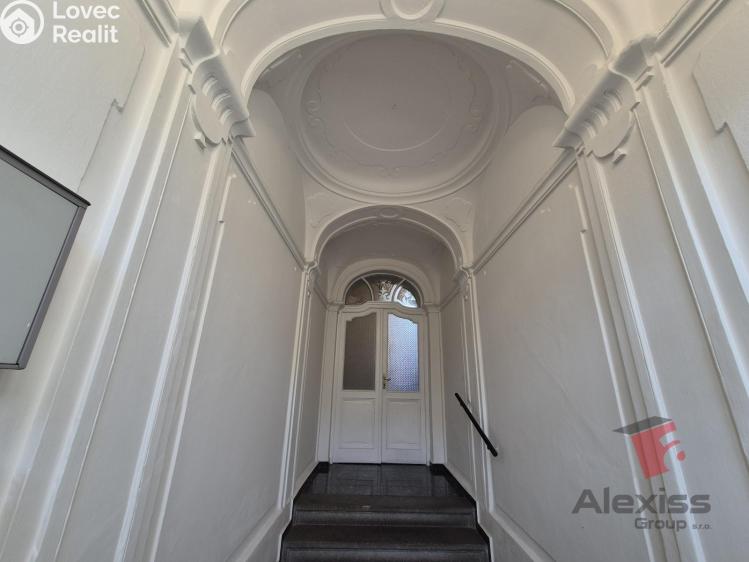 Pronájem atypického bytu Praha, Sinkulova 354/83 č. 14