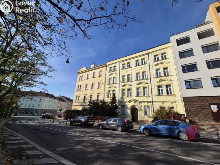 Pronájem atypického bytu Praha, Sinkulova 354/83 č. 15